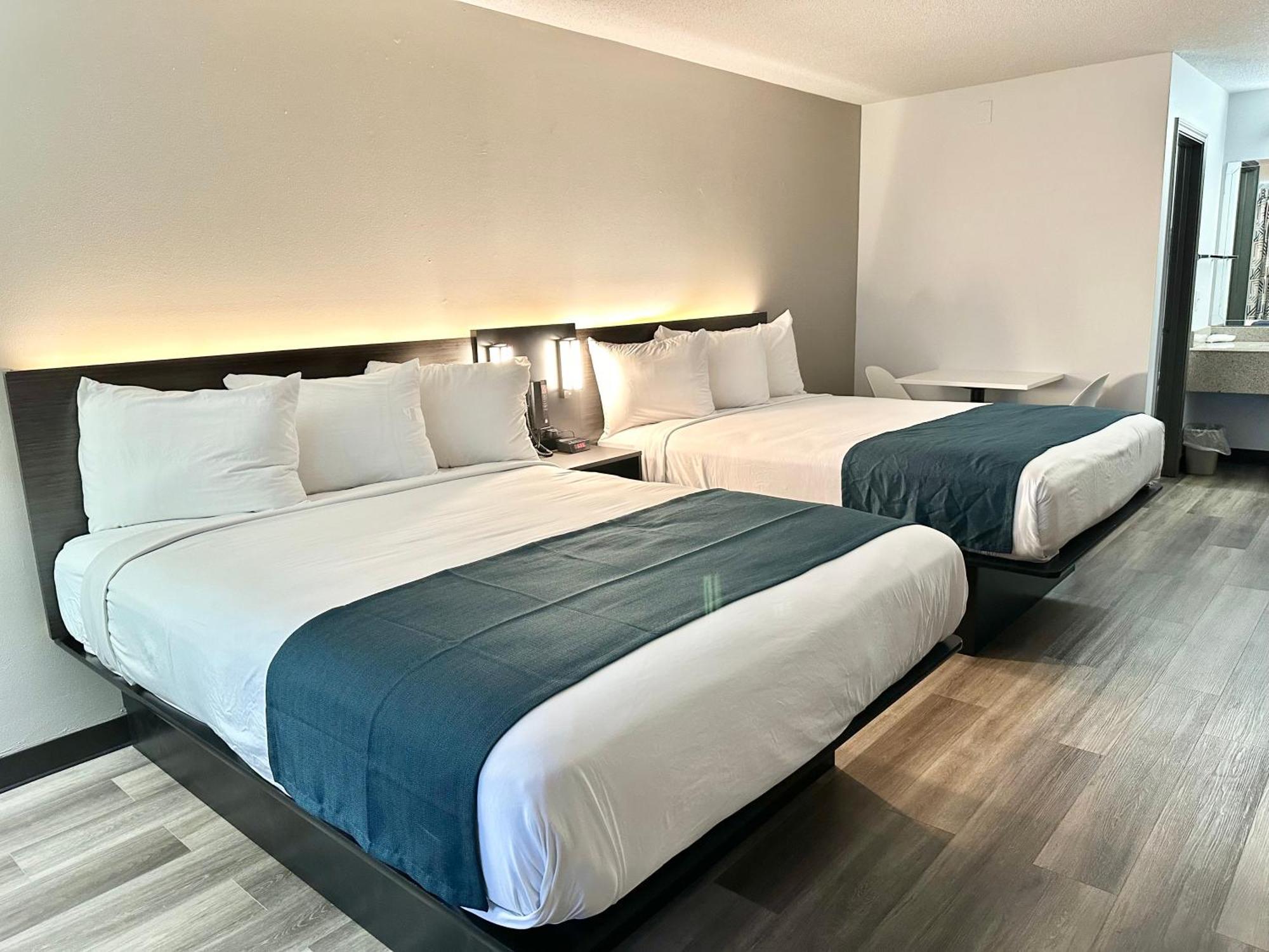 Studio 6 Suites Louisville Ky Airport/Expo Center Екстериор снимка