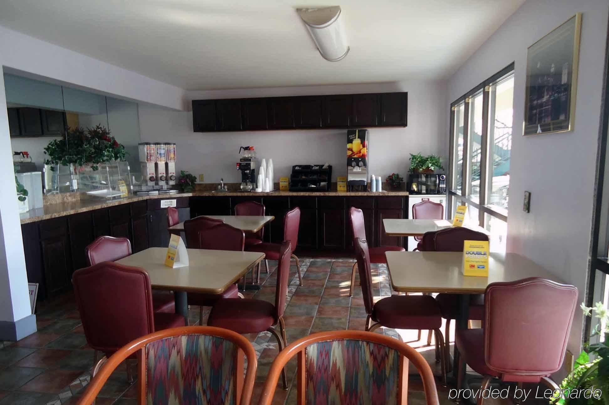 Studio 6 Suites Louisville Ky Airport/Expo Center Екстериор снимка
